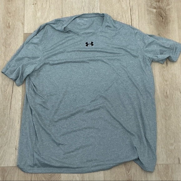 Under Armour Other - Under Armour Men's Heather Gray Short Sleeve Tee